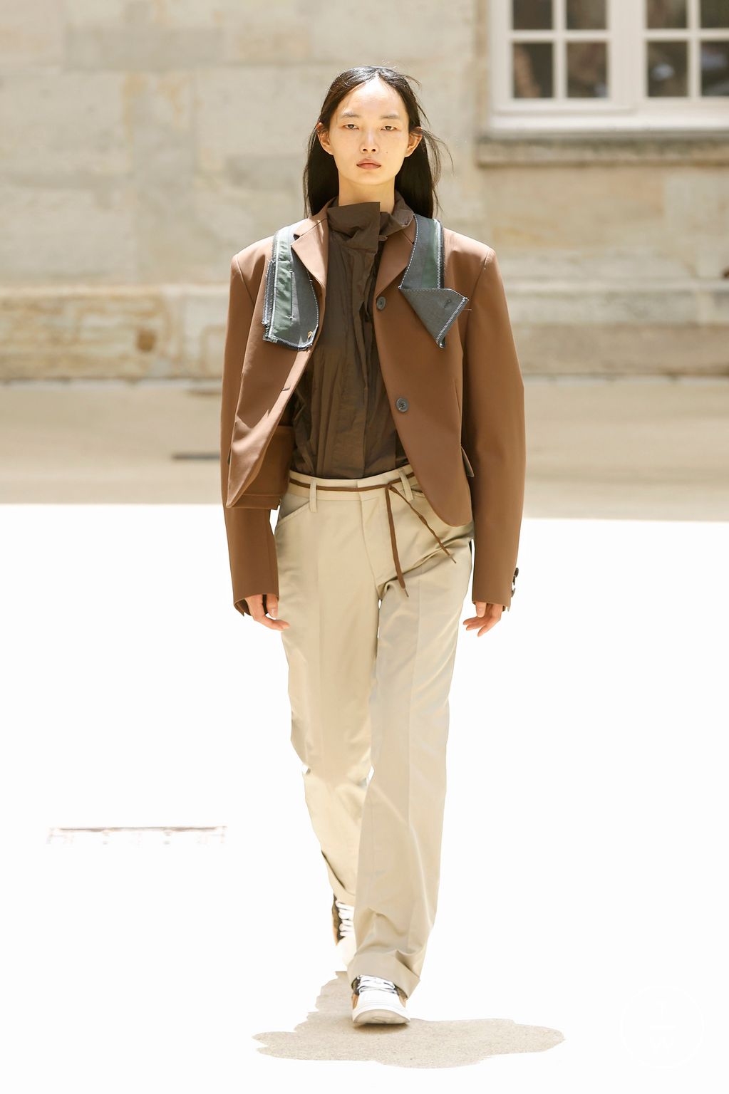 Fashion Week Paris Spring-Summer 2025 look 15 from the Kolor collection 男装