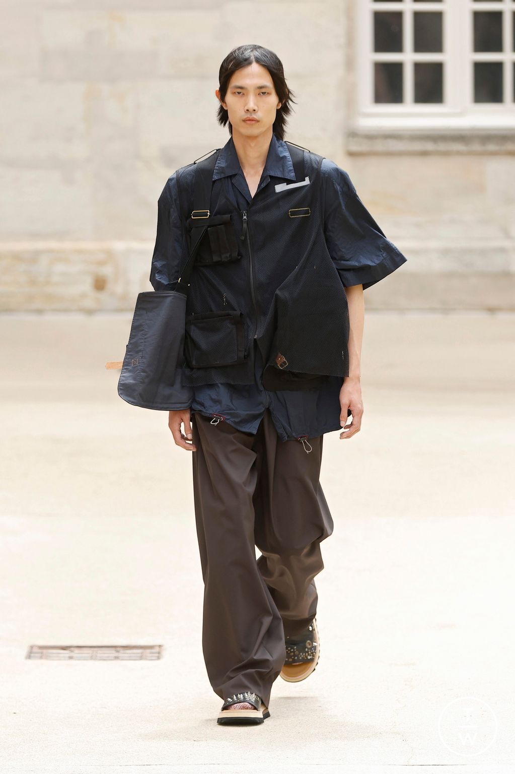 Fashion Week Paris Spring-Summer 2025 look 34 from the Kolor collection menswear