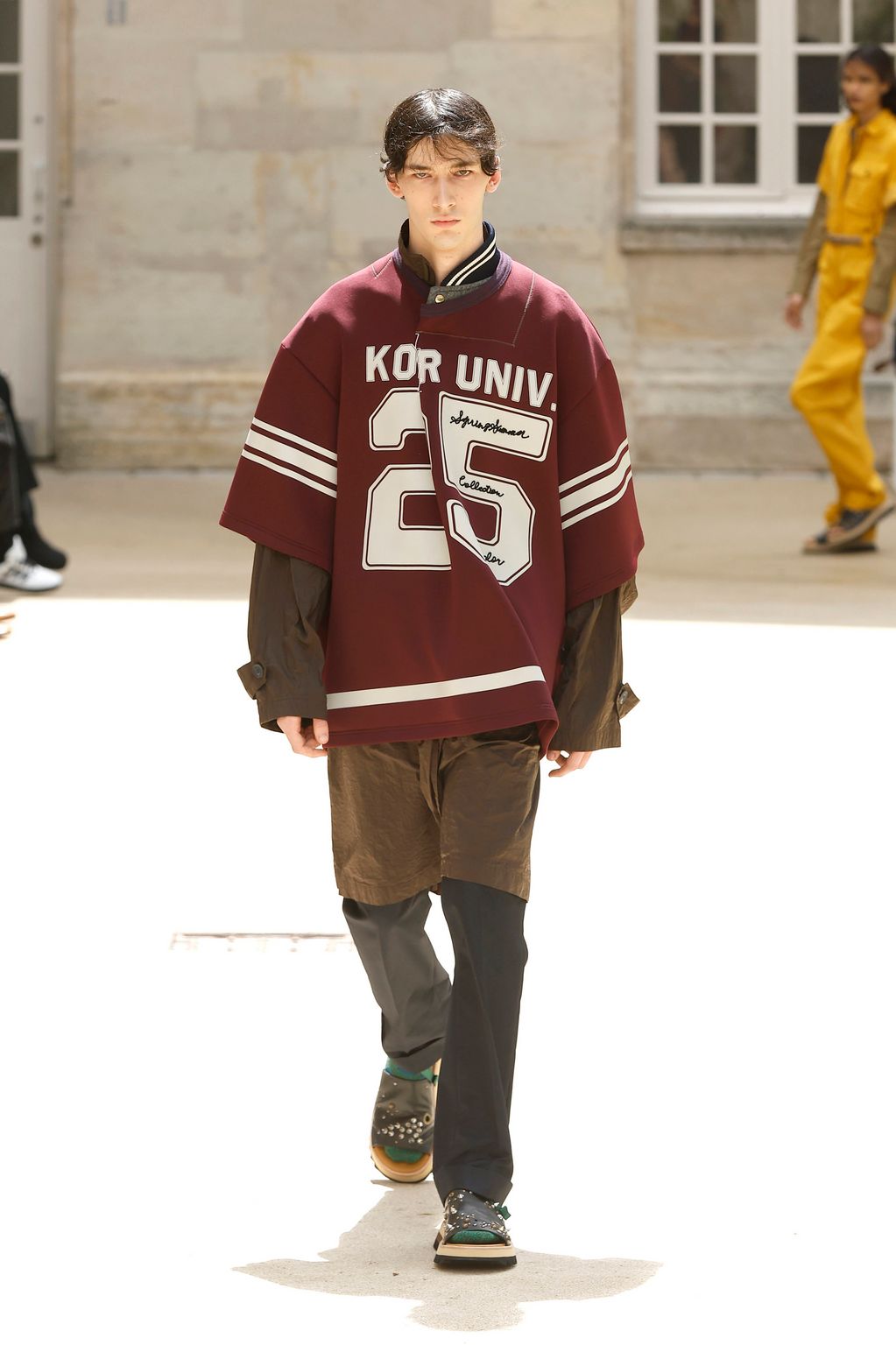 Fashion Week Paris Spring-Summer 2025 look 49 from the Kolor collection menswear
