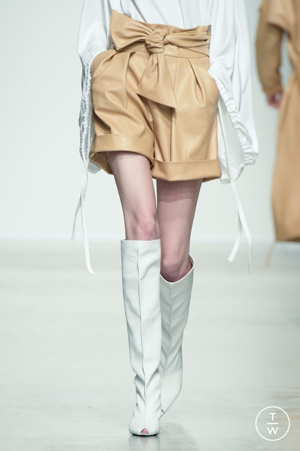 Fashion Week Paris Spring/Summer 2020 look 17 from the Kristina Fidelskaya collection womenswear accessories