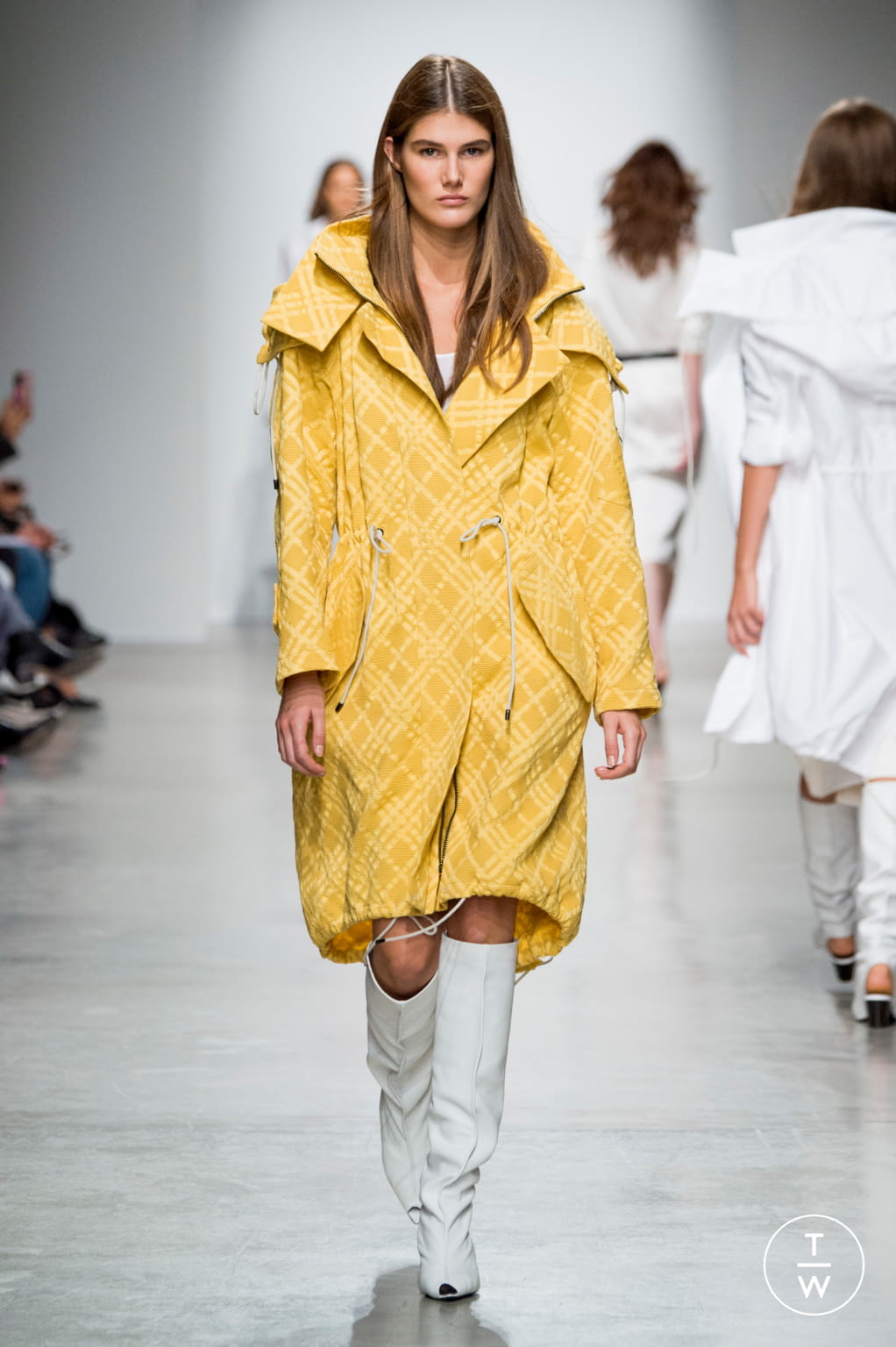 Fashion Week Paris Spring/Summer 2020 look 15 from the Kristina Fidelskaya collection 女装