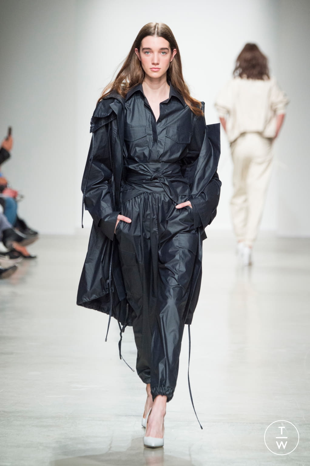 Fashion Week Paris Spring/Summer 2020 look 23 from the Kristina Fidelskaya collection 女装