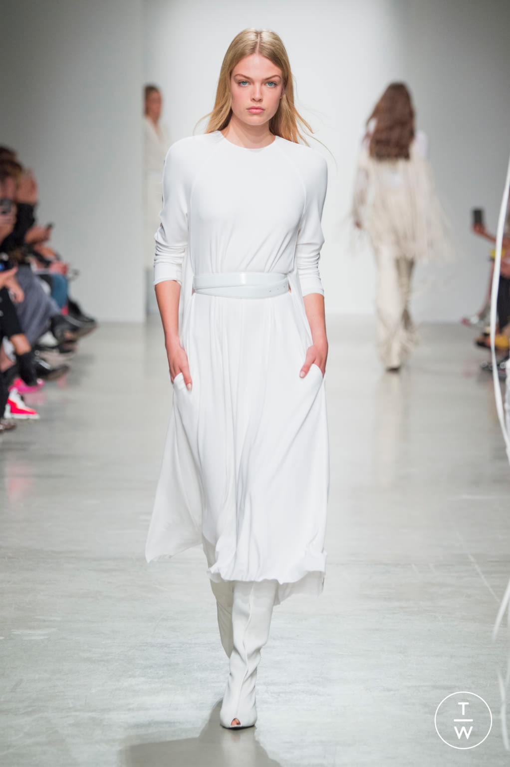 Fashion Week Paris Spring/Summer 2020 look 29 from the Kristina Fidelskaya collection 女装