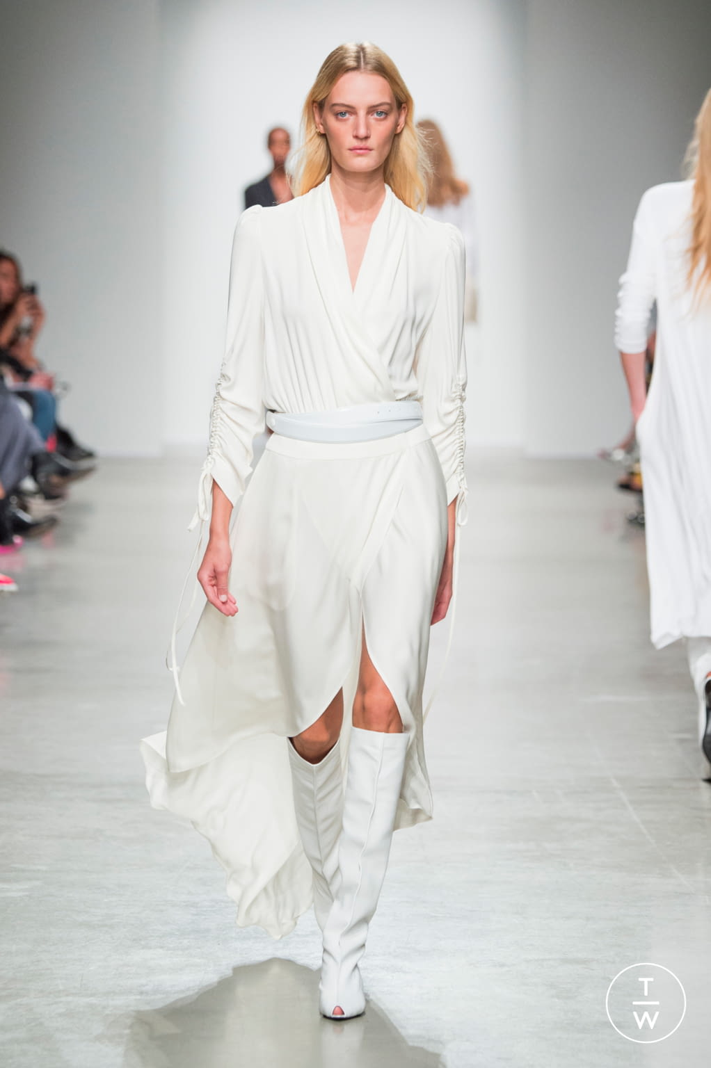 Fashion Week Paris Spring/Summer 2020 look 28 from the Kristina Fidelskaya collection 女装