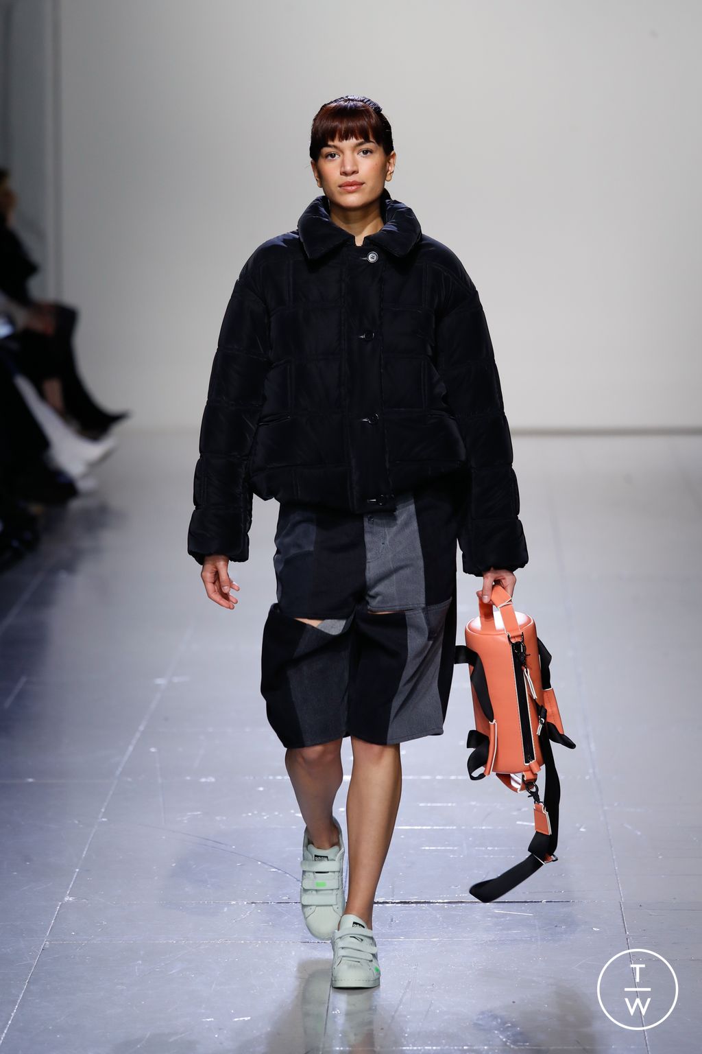 Fashion Week London Fall/Winter 2023 look 18 de la collection KSENIASCHNAIDER womenswear