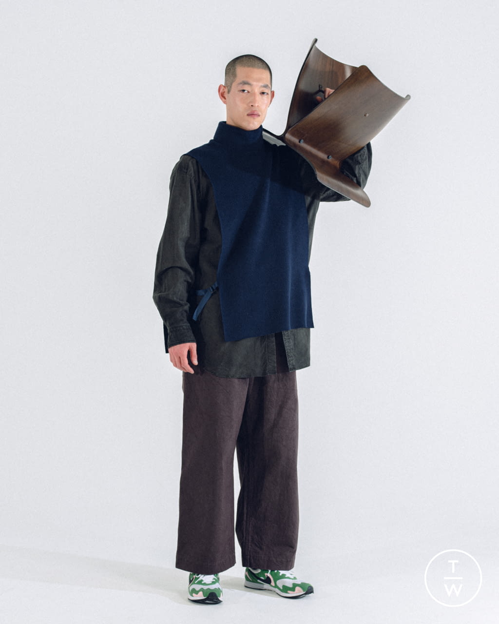 Fashion Week New York Fall/Winter 2021 look 27 from the Kuon collection menswear