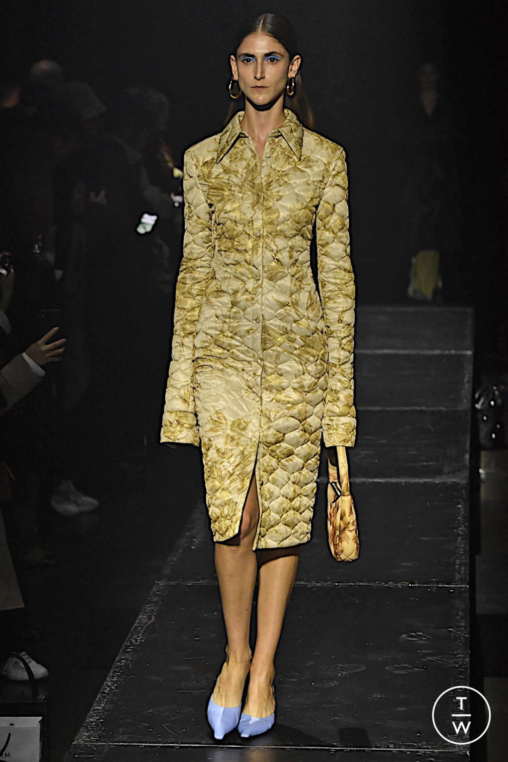Fashion Week Paris Fall/Winter 2020 look 10 from the KWAIDAN EDITIONS collection womenswear