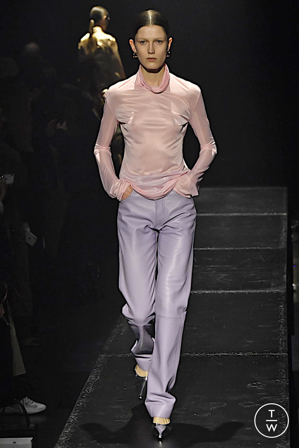 Fashion Week Paris Fall/Winter 2020 look 24 from the KWAIDAN EDITIONS collection womenswear