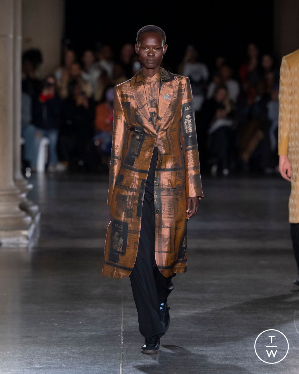 Fashion Week London Fall/Winter 2024 look 14 from the Labrum London collection womenswear