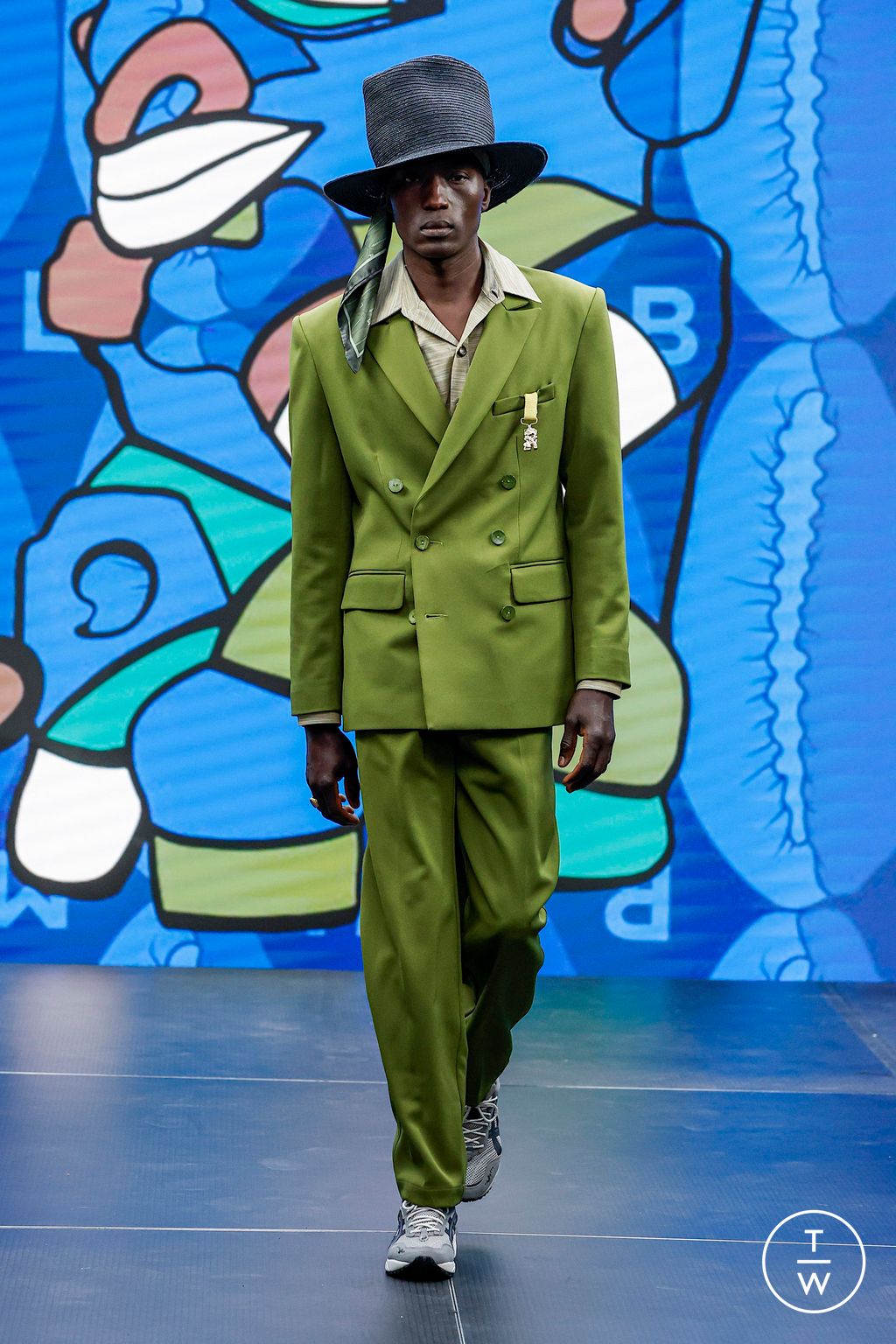 Fashion Week London Spring/Summer 2023 look 1 from the Labrum London collection menswear