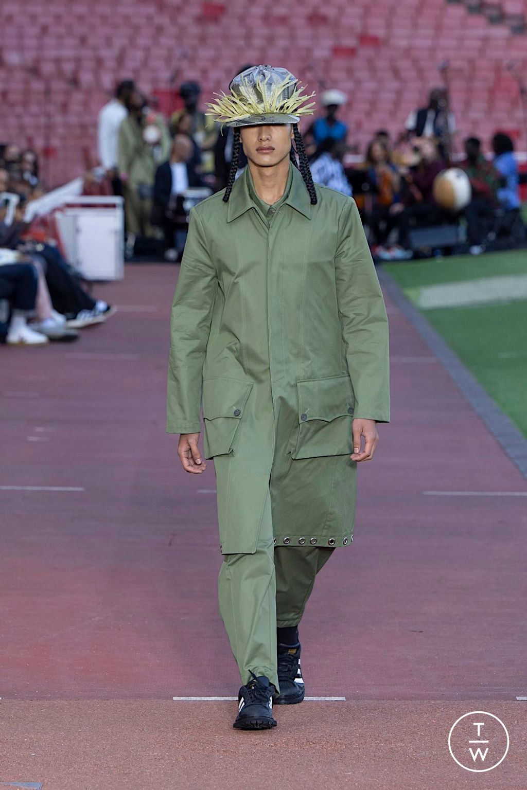 Fashion Week London Spring/Summer 2025 look 25 from the Labrum London collection womenswear