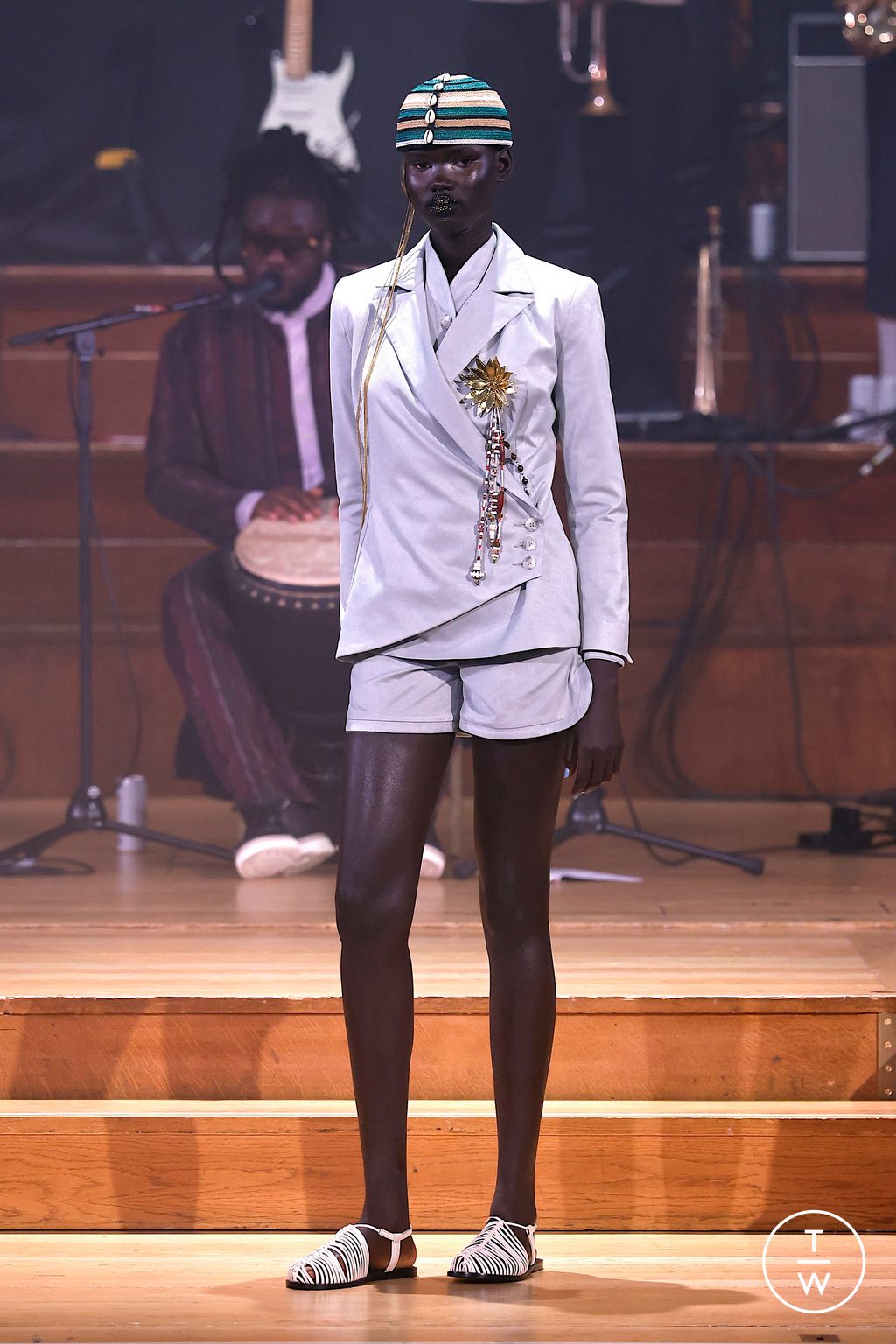 Fashion Week London Spring/Summer 2026 look 2 from the Labrum London collection 女装