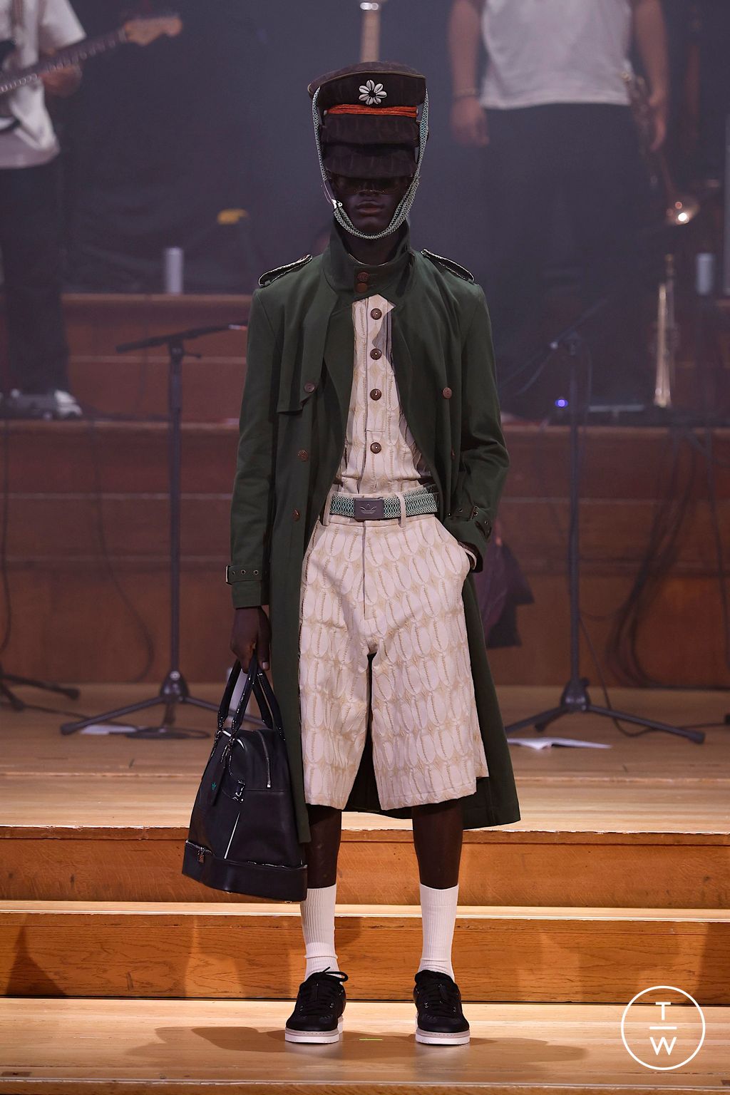 Fashion Week London Spring/Summer 2026 look 26 from the Labrum London collection womenswear