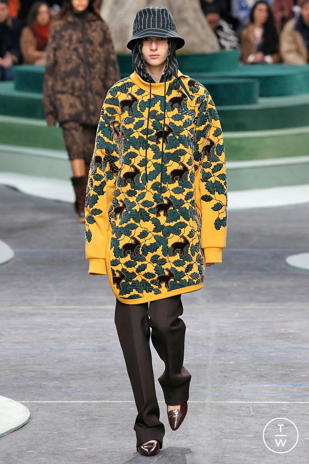 Fashion Week Paris Fall/Winter 2018 look 54 from the Lacoste collection womenswear