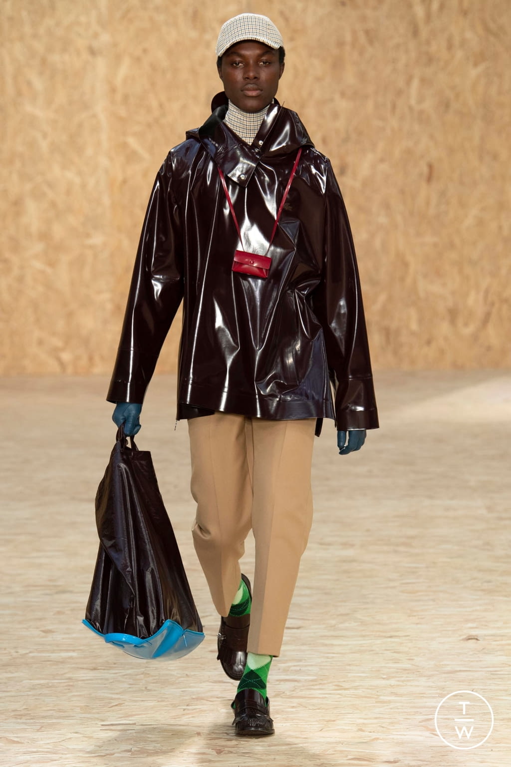Fashion Week Paris Fall/Winter 2020 look 21 from the Lacoste collection womenswear