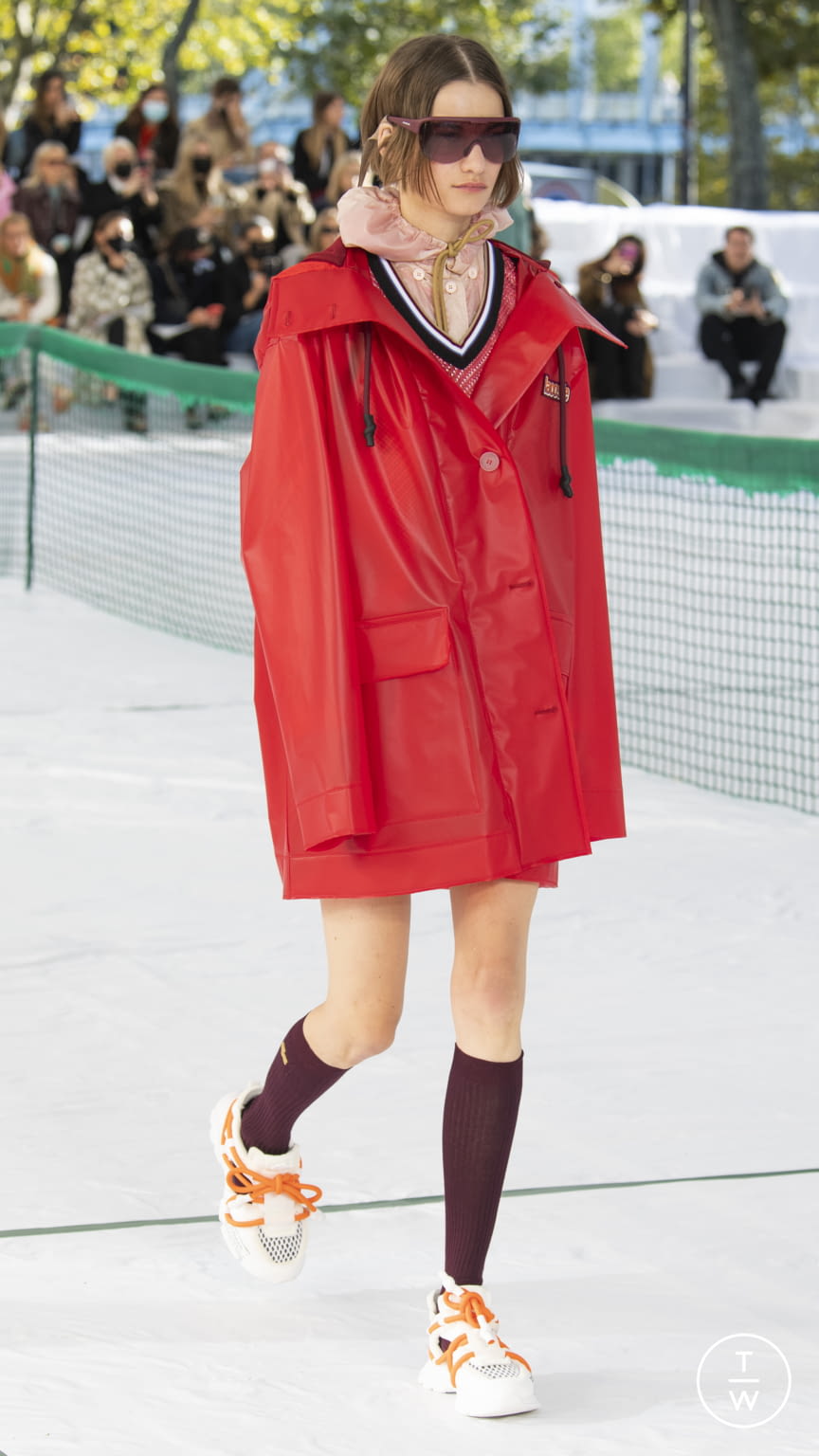 Fashion Week  Spring/Summer 2022 look 11 from the Lacoste collection 女装