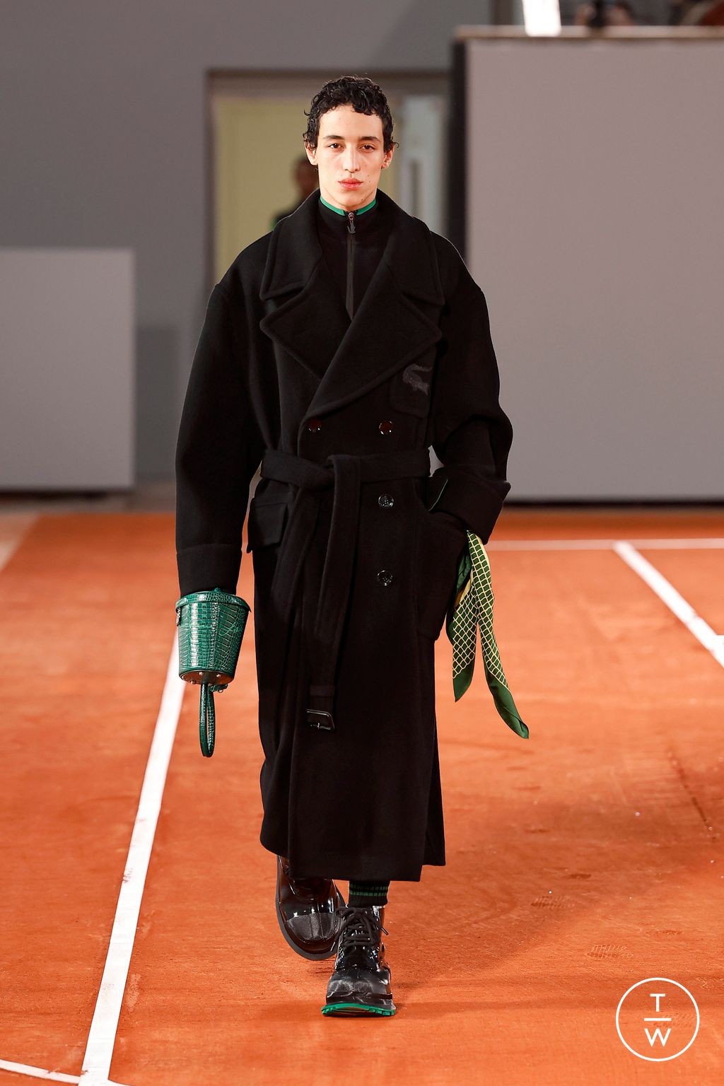 Fashion Week Paris Fall/Winter 2024 look 2 from the Lacoste collection womenswear