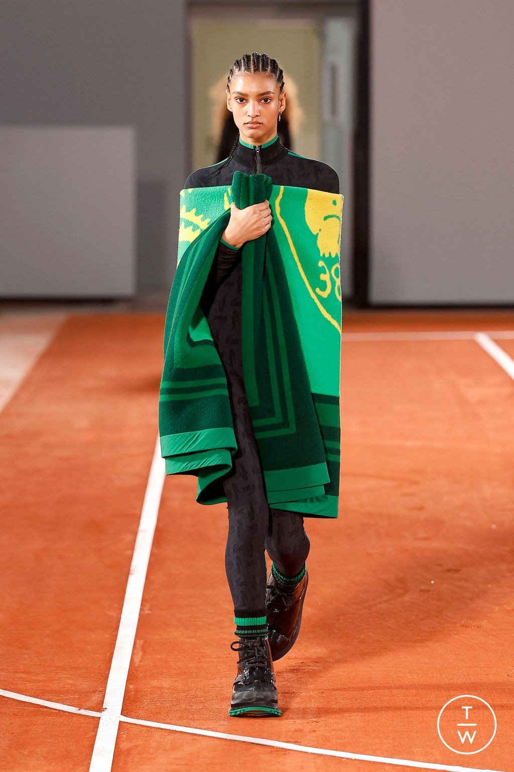 Fashion Week Paris Fall/Winter 2024 look 3 de la collection Lacoste womenswear