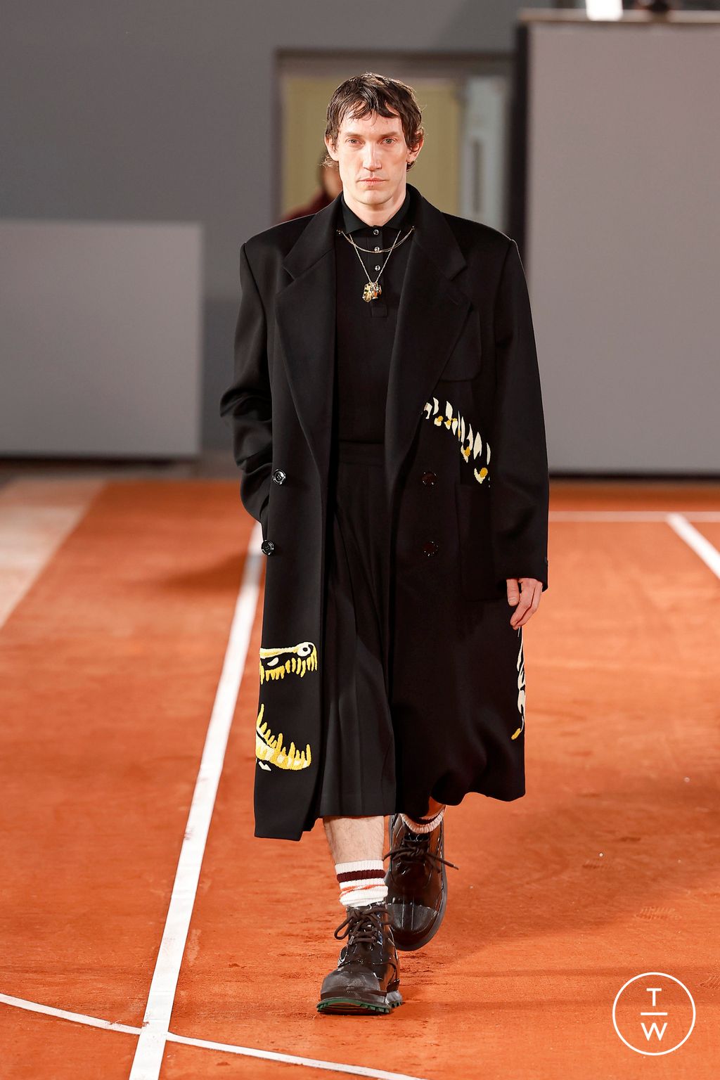 Fashion Week Paris Fall/Winter 2024 look 17 from the Lacoste collection womenswear