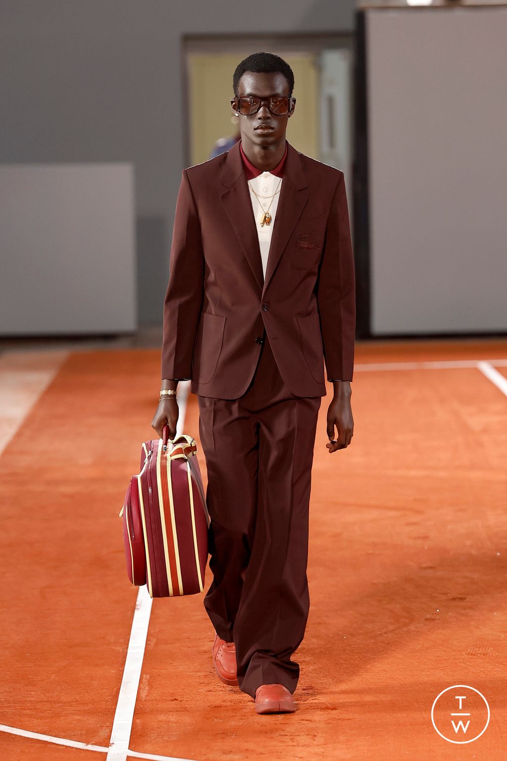 Fashion Week Paris Fall/Winter 2024 look 25 from the Lacoste collection 女装