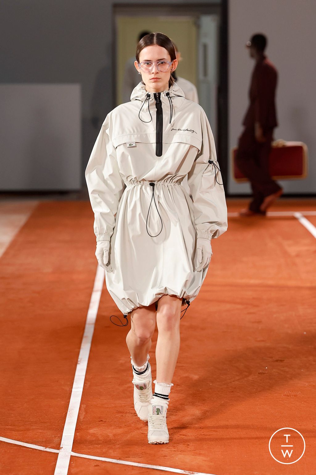 Fashion Week Paris Fall/Winter 2024 look 38 de la collection Lacoste womenswear