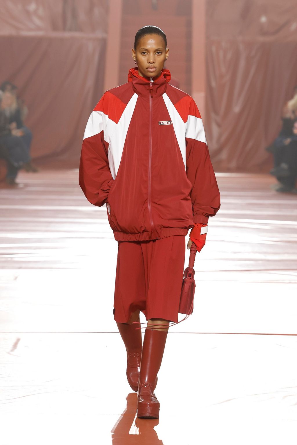 Fashion Week Paris Fall/Winter 2026 look 8 from the Lacoste collection 女装