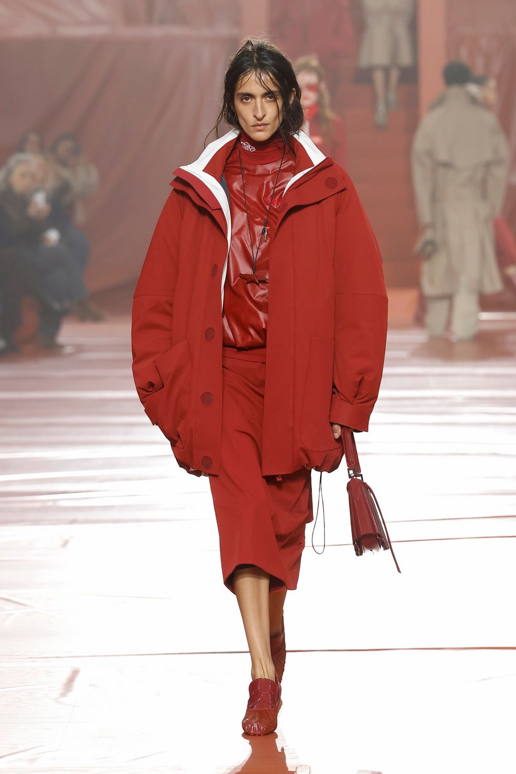 Fashion Week Paris Fall/Winter 2026 look 12 de la collection Lacoste womenswear