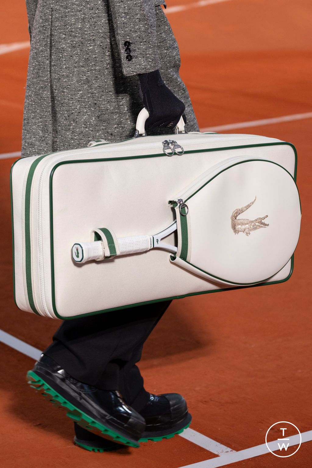 Fashion Week Paris Fall/Winter 2024 look 7 from the Lacoste collection womenswear accessories