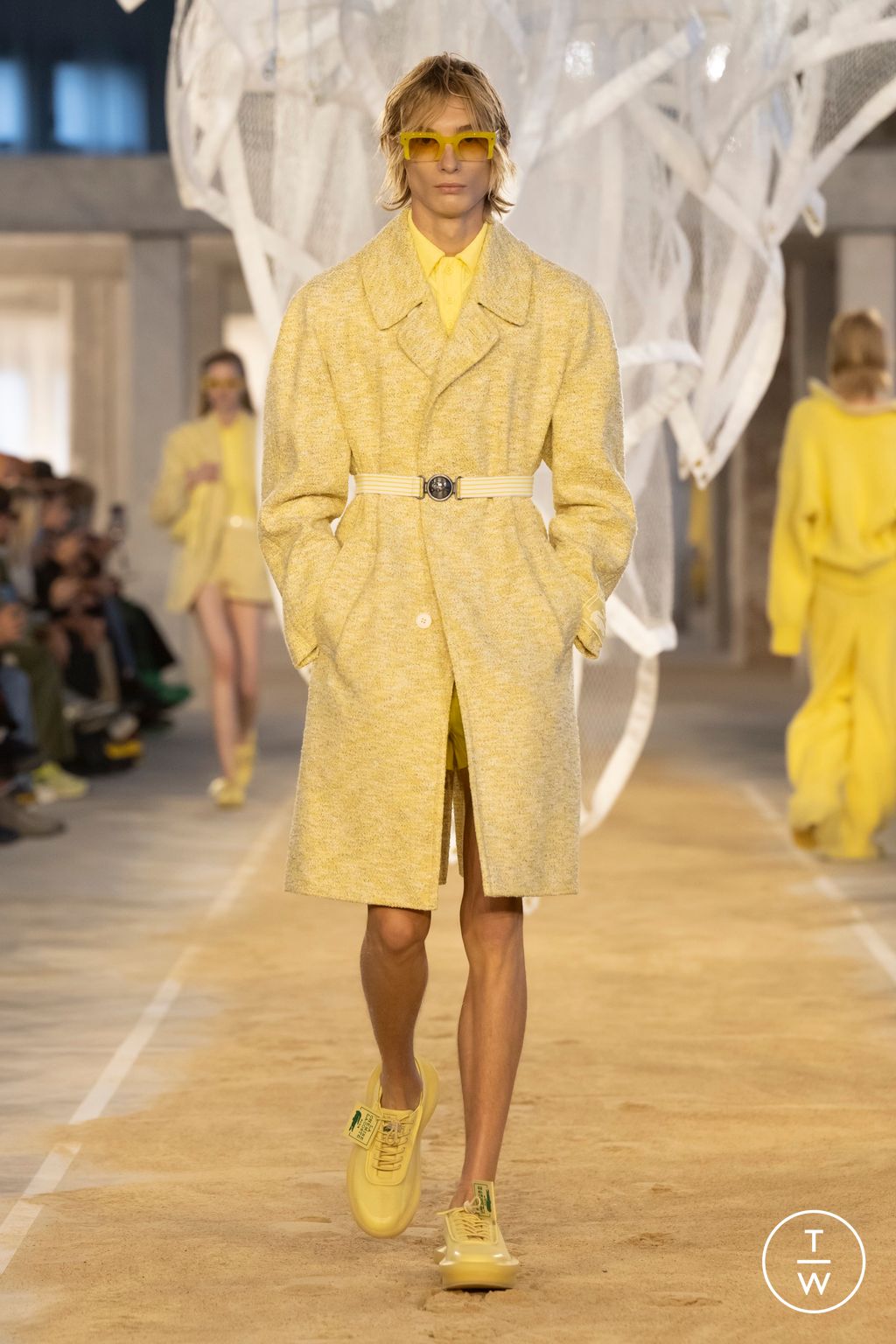 Fashion Week Paris Spring/Summer 2025 look 12 de la collection Lacoste womenswear