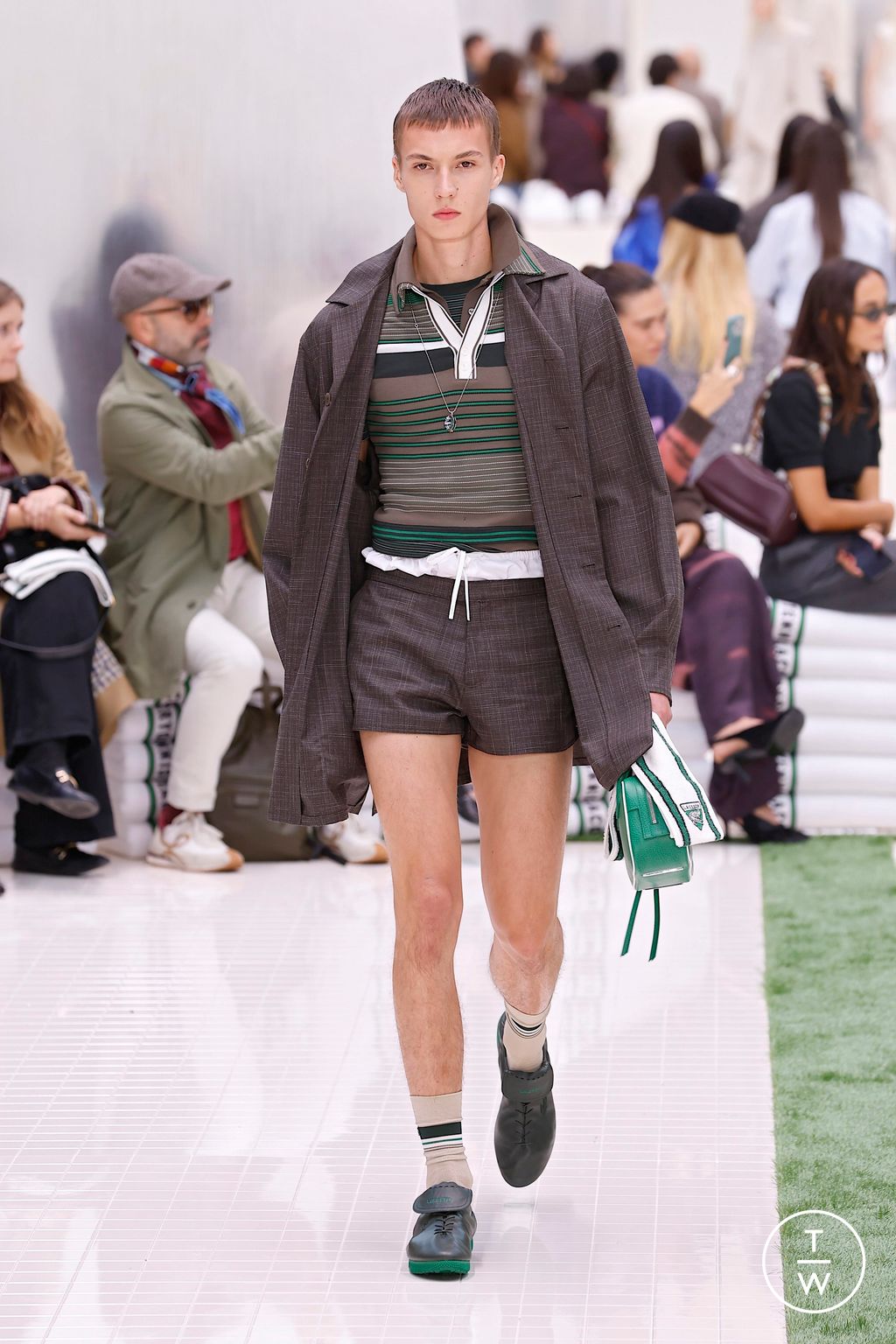 Fashion Week Paris Spring/Summer 2026 look 40 from the Lacoste collection womenswear