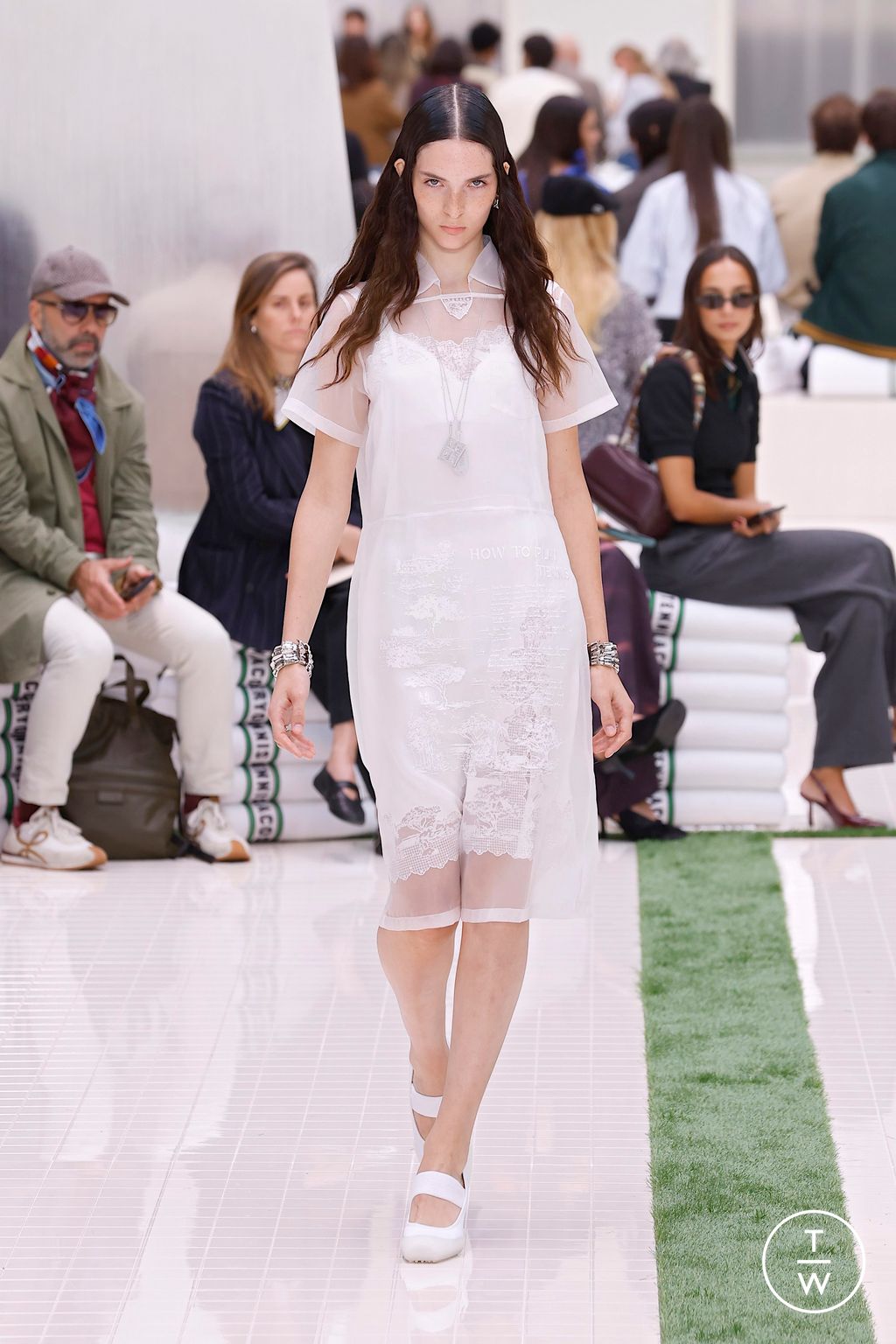 Fashion Week Paris Spring/Summer 2026 look 55 from the Lacoste collection womenswear