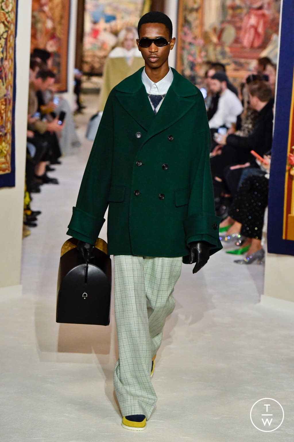 Fashion Week Paris Fall/Winter 2020 look 34 from the Lanvin collection womenswear