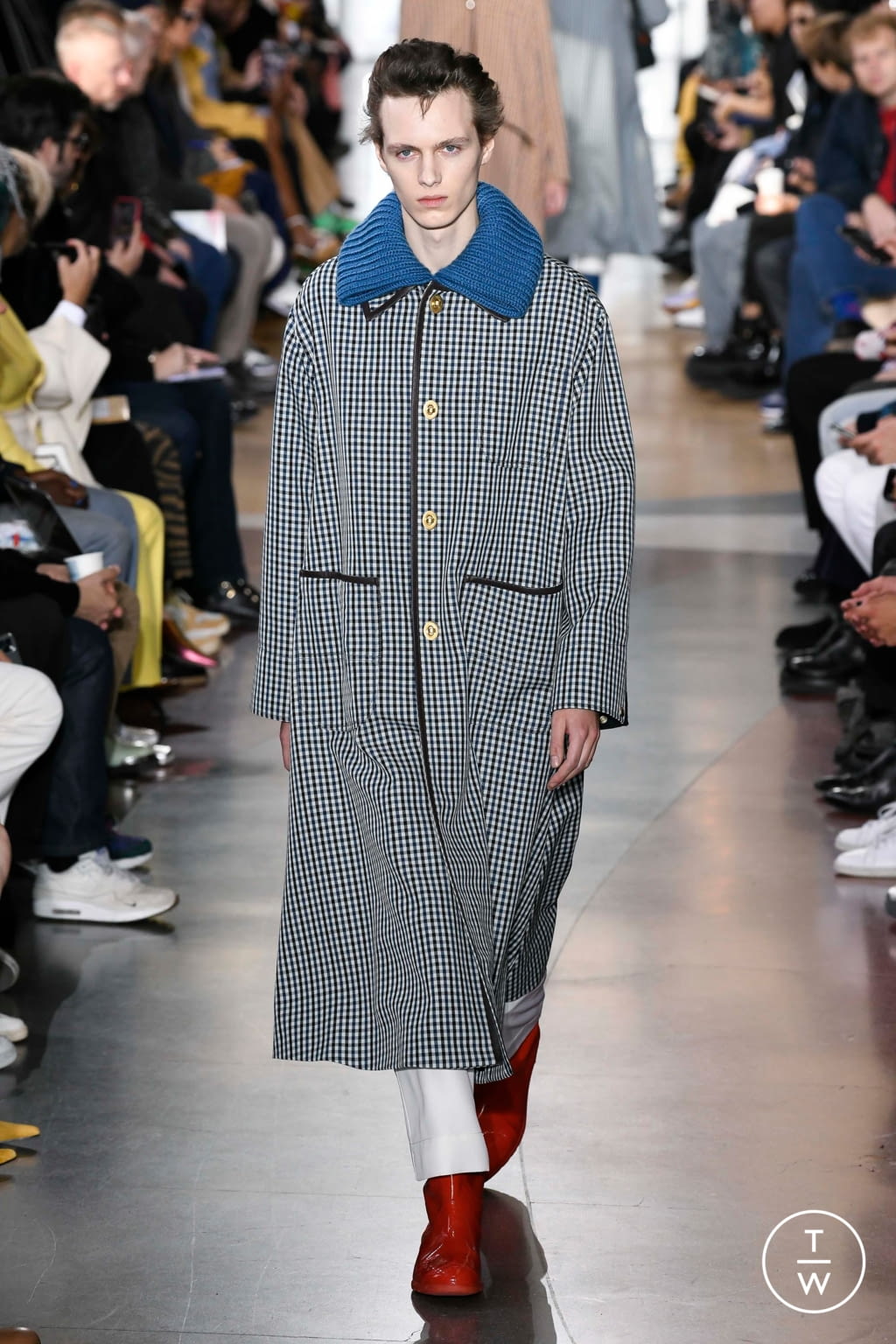 Fashion Week Paris Fall/Winter 2020 look 7 de la collection Lanvin menswear