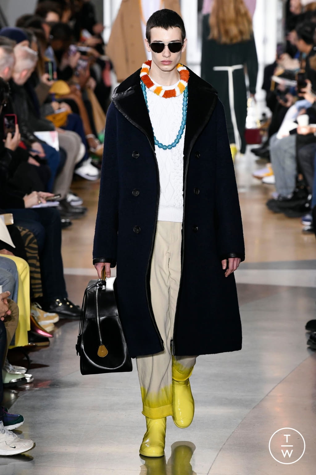 Fashion Week Paris Fall/Winter 2020 look 11 from the Lanvin collection menswear
