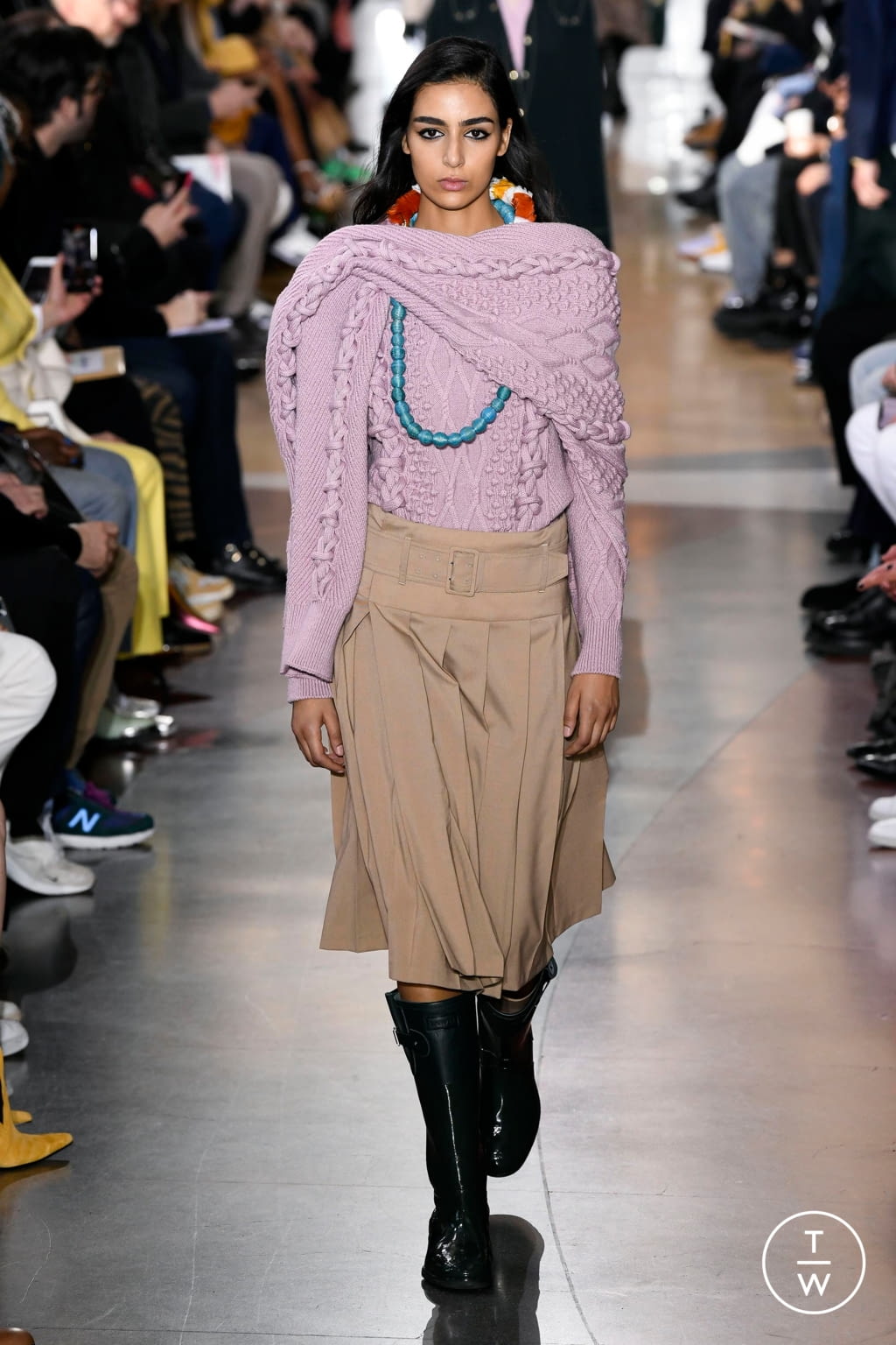 Fashion Week Paris Fall/Winter 2020 look 14 de la collection Lanvin menswear