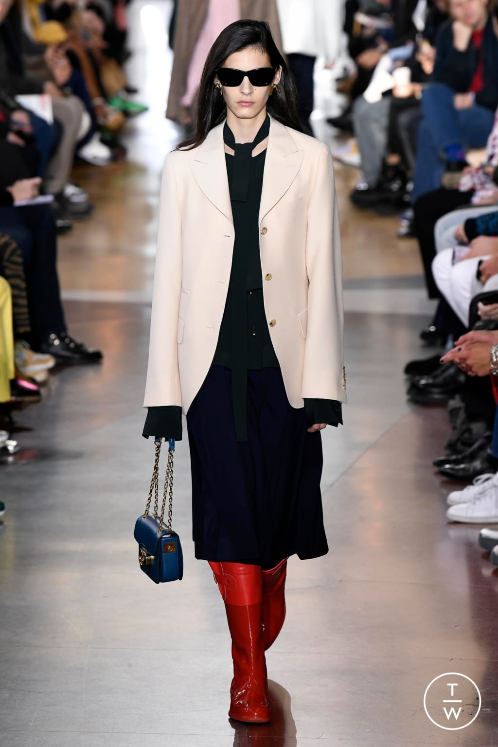 Fashion Week Paris Fall/Winter 2020 look 15 from the Lanvin collection 男装