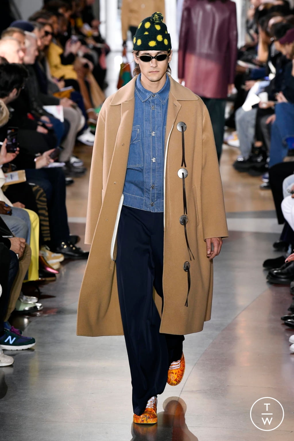 Fashion Week Paris Fall/Winter 2020 look 21 from the Lanvin collection menswear