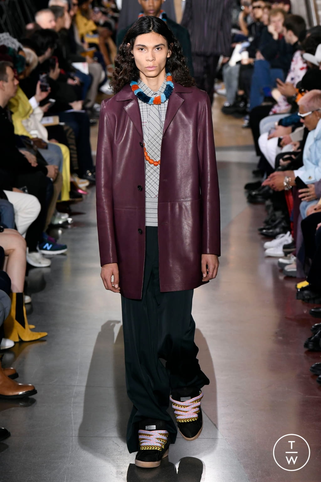 Fashion Week Paris Fall/Winter 2020 look 24 from the Lanvin collection menswear