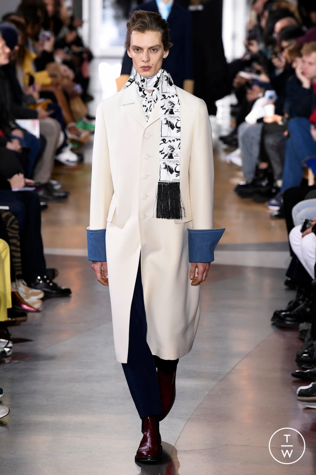 Fashion Week Paris Fall/Winter 2020 look 47 from the Lanvin collection menswear