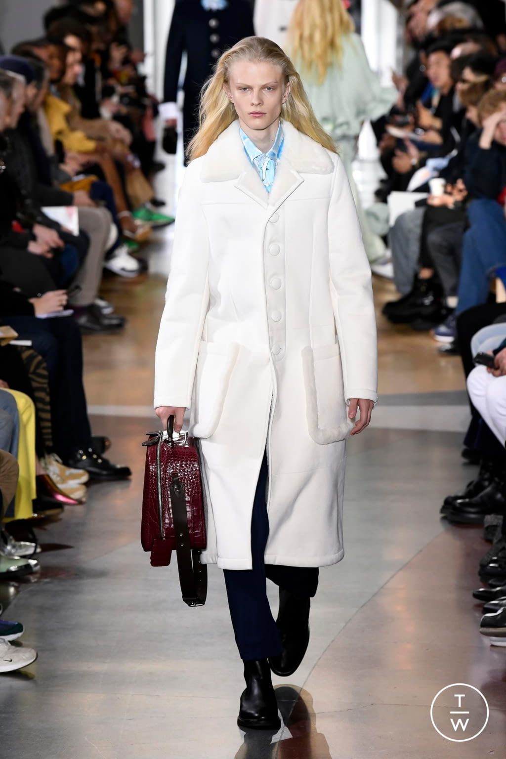 Fashion Week Paris Fall/Winter 2020 look 52 from the Lanvin collection menswear