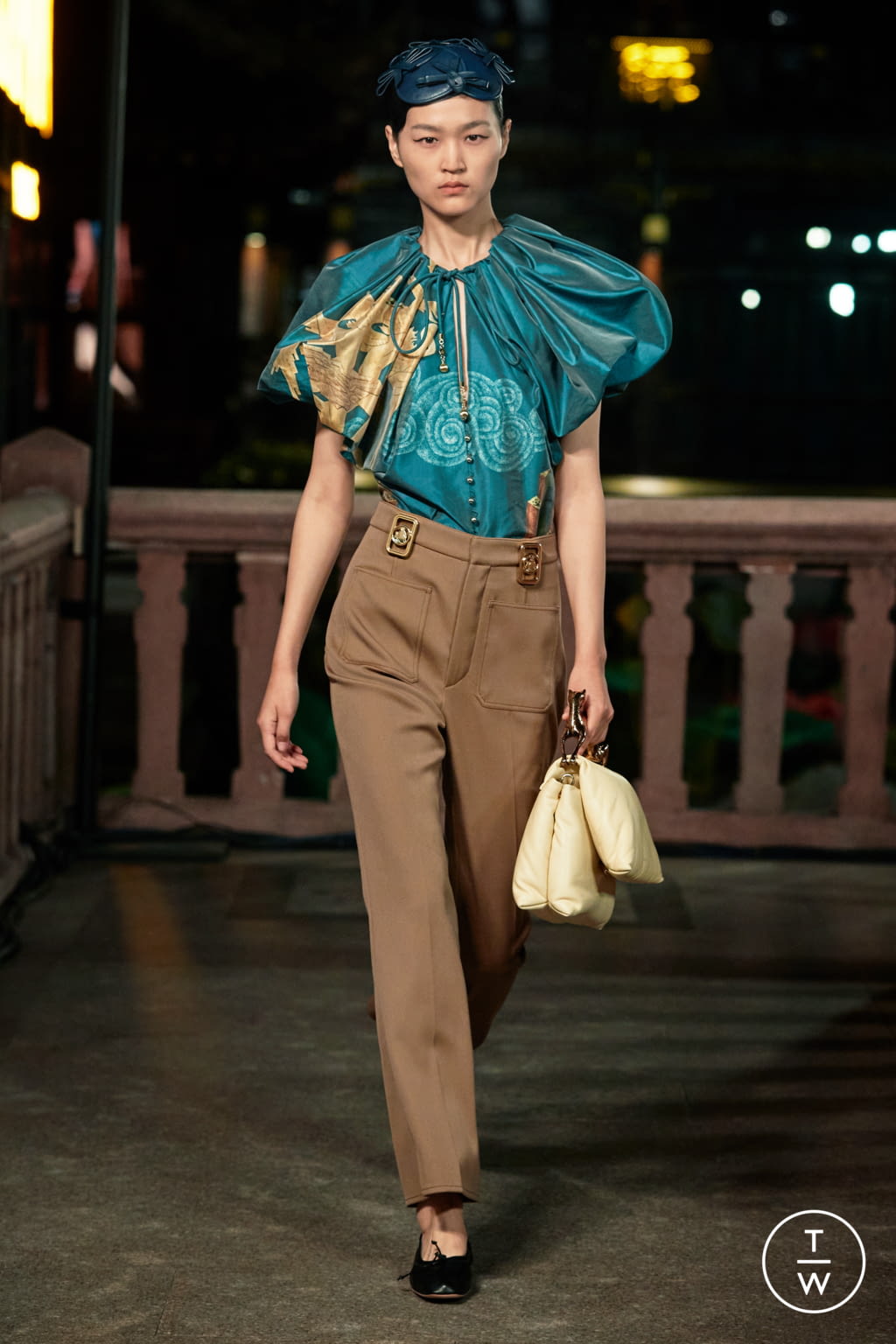Fashion Week Paris Spring/Summer 2021 look 20 from the Lanvin collection 女装