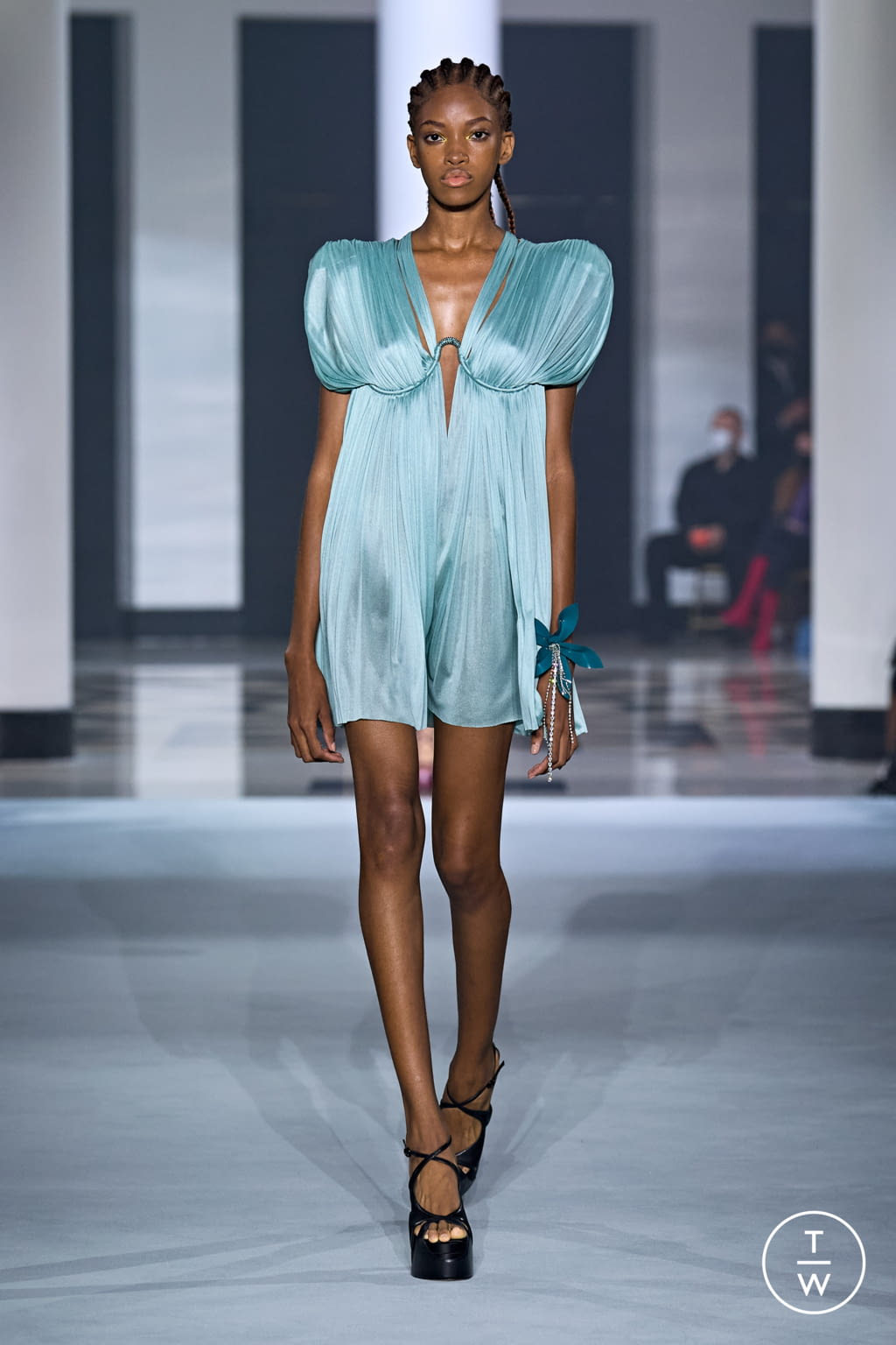 Fashion Week Paris Spring/Summer 2022 look 2 from the Lanvin collection womenswear