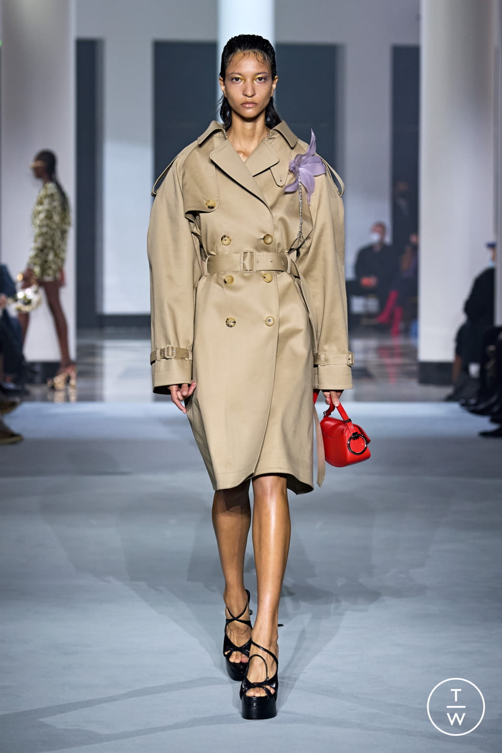 Fashion Week Paris Spring/Summer 2022 look 4 from the Lanvin collection 女装