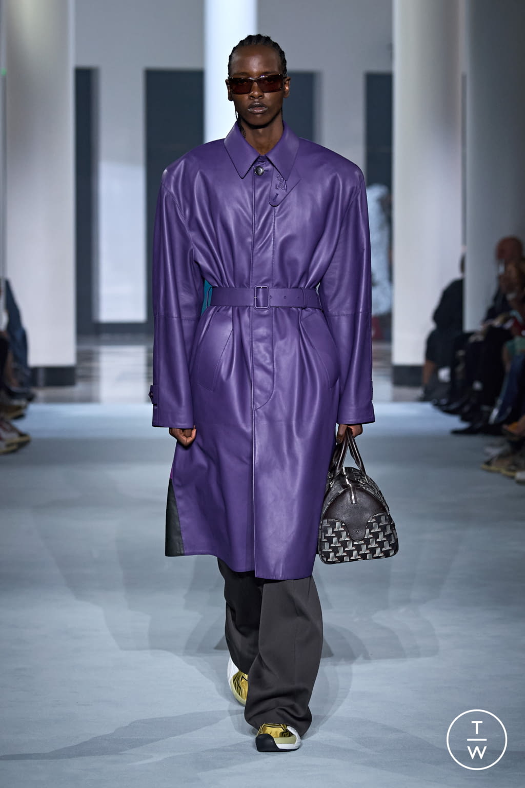 Fashion Week Paris Spring/Summer 2022 look 24 from the Lanvin collection 女装