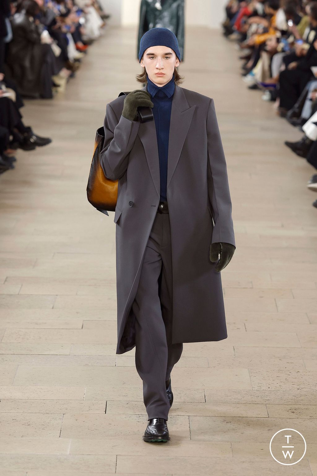 Fashion Week Paris Fall/Winter 2023 look 16 from the Lanvin collection 女装