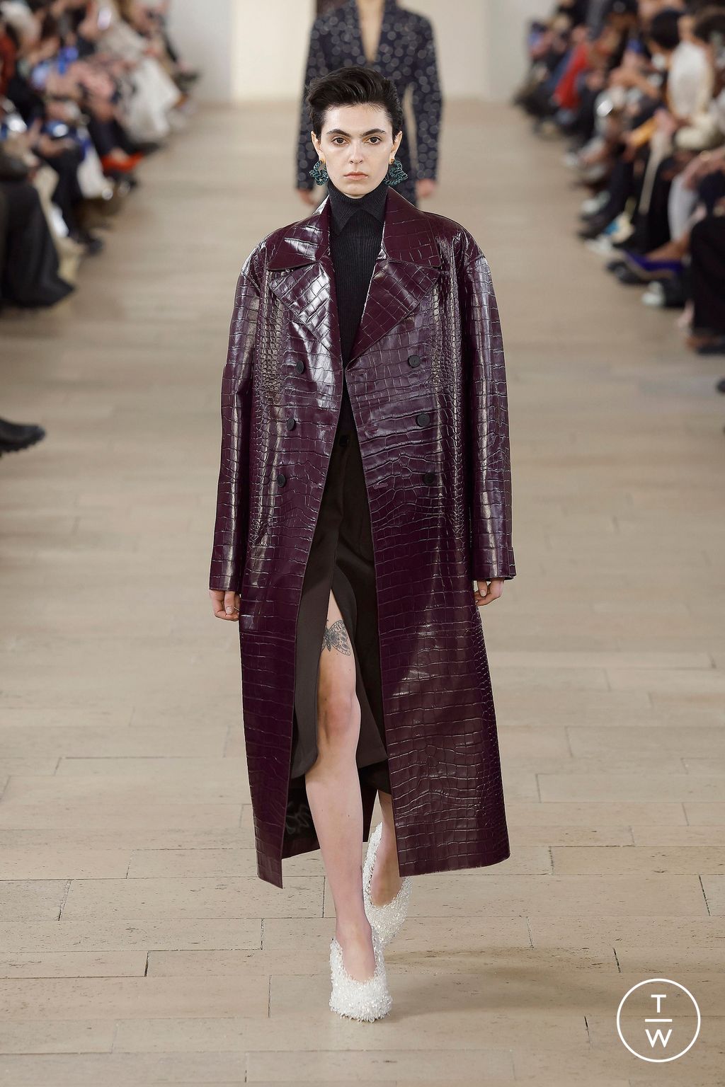 Fashion Week Paris Fall/Winter 2023 look 32 from the Lanvin collection womenswear