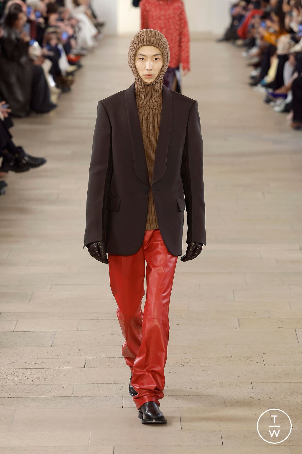 Fashion Week Paris Fall/Winter 2023 look 36 from the Lanvin collection 女装