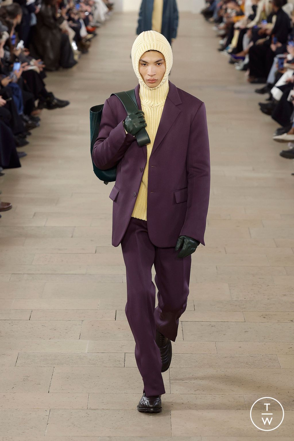 Fashion Week Paris Fall/Winter 2023 look 38 from the Lanvin collection womenswear