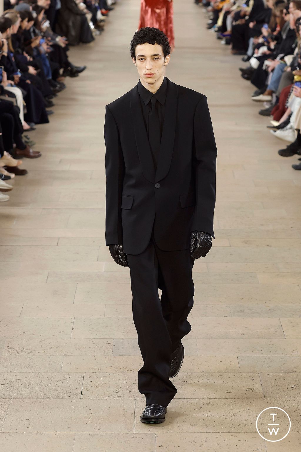 Fashion Week Paris Fall/Winter 2023 look 45 from the Lanvin collection womenswear