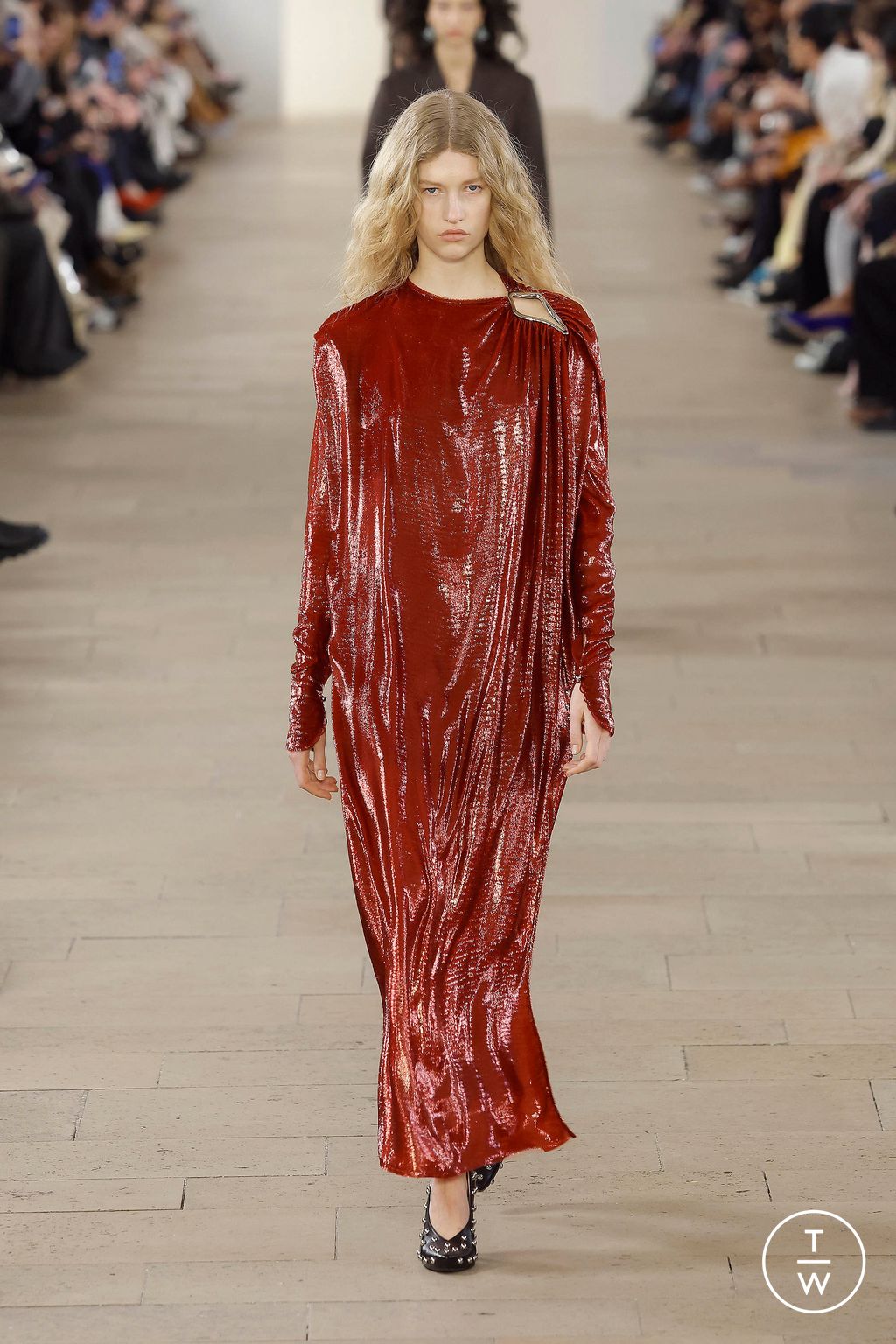 Fashion Week Paris Fall/Winter 2023 look 46 from the Lanvin collection 女装